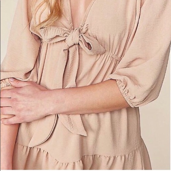 🎉. HOST PICK. 🎉 Ruffle boho flowing dress - Picture 4 of 4